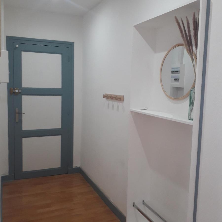 Appartement Paisible - Coeur De Ville Le Creusot Luaran gambar